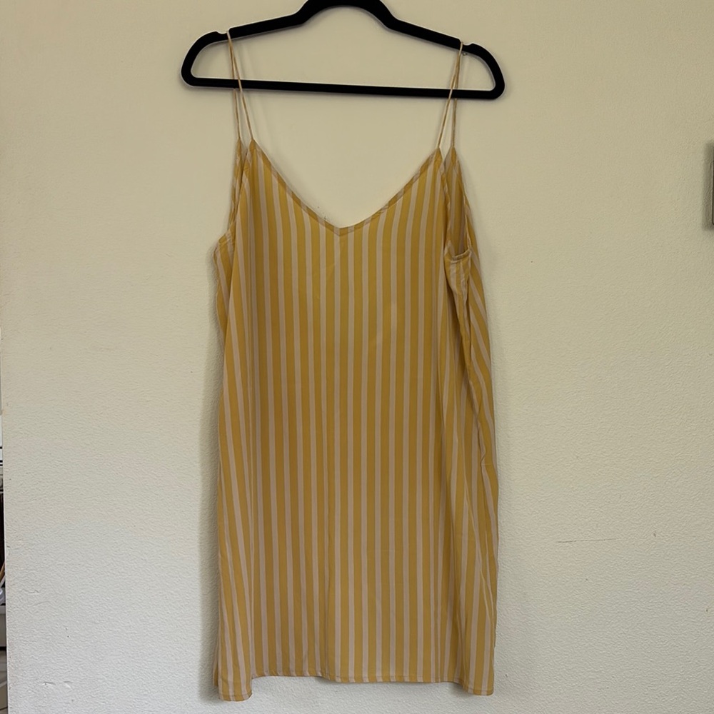 ACACIA - Stripped Low-Back Mini Dress - S